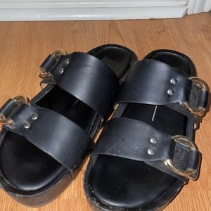 Platform sandals